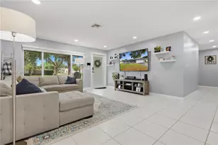 8515 NW 26th Dr, Coral Springs, FL 33065 - Photo 5