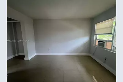 1281 NW 60th St #5, Miami, FL 33142 - Photo 3