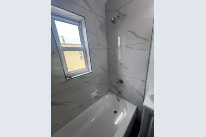 1281 NW 60th St #5, Miami, FL 33142 - Photo 21