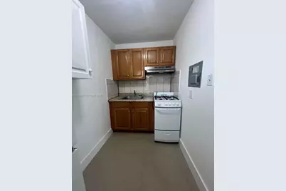 1281 NW 60th St #5, Miami, FL 33142 - Photo 9