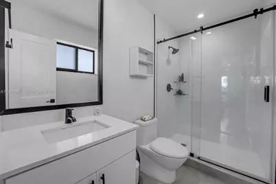 18360 SW 224th St, Miami, FL 33170 - Photo 11