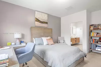 4444 NW 8th Ct, Plantation, FL 33317 - Photo 13