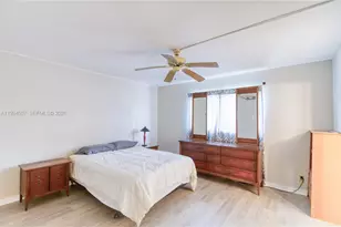 804 SE 7th St, Deerfield Beach, FL 33441 - Photo 25