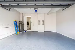 920 Captiva Dr, Hollywood, FL 33019 - Photo 33