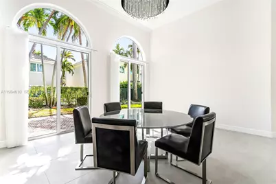 920 Captiva Dr, Hollywood, FL 33019 - Photo 15