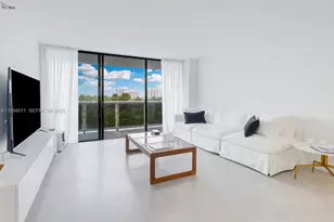 20505 E Country Club Dr, Aventura, FL 33180 - Photo 3