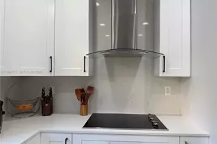 8815 SW 221st Terrace, Cutler Bay, FL 33190 - Photo 19