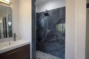 8815 SW 221st Terrace, Cutler Bay, FL 33190 - Photo 27