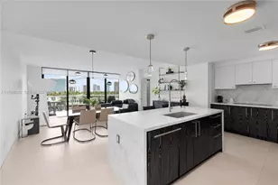 10201 E Bay Harbor Dr, Bay Harbor Islands, FL 33154 - Photo 13