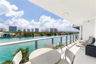 10201 E Bay Harbor Dr, Bay Harbor Islands, FL 33154 - Photo 1