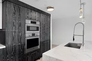10201 E Bay Harbor Dr, Bay Harbor Islands, FL 33154 - Photo 25