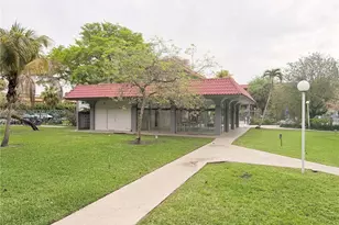 8101 SW 72nd Ave, Miami, FL 33143 - Photo 3