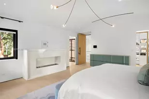 3681 Flamingo Dr, Miami Beach, FL 33140 - Photo 37