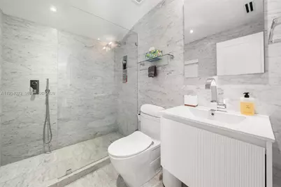 3681 Flamingo Dr, Miami Beach, FL 33140 - Photo 63