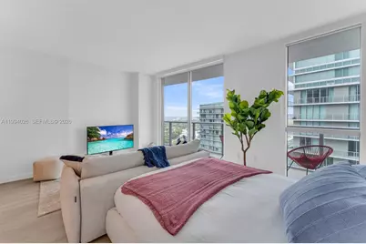 1100 S Miami Ave #3605, Miami, FL 33130 - Photo 5