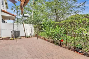 20973 NW 1st Dr, Pembroke Pines, FL 33029 - Photo 23