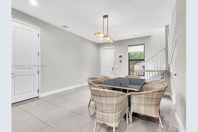 20973 NW 1st Dr, Pembroke Pines, FL 33029 - Photo 7