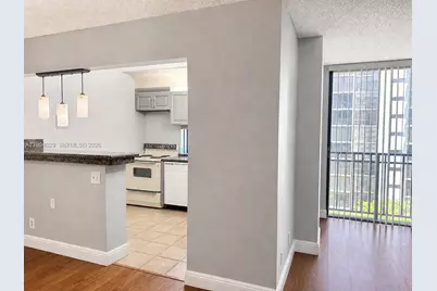 17011 N Bay Rd #503, Sunny Isles Beach, FL 33160 - Photo 11