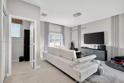 4740 NW 84th Ave #4740, Doral, FL 33166 - Photo 41