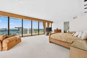 2800 Island Blvd, Aventura, FL 33160 - Photo 17