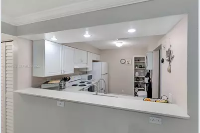 1001 NW 45th St #6, Deerfield Beach, FL 33064 - Photo 7