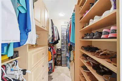 1789 W 72nd St, Hialeah, FL 33014 - Photo 25