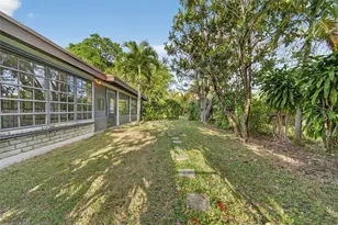3255 SW 60th Ave, Miami, FL 33155 - Photo 25