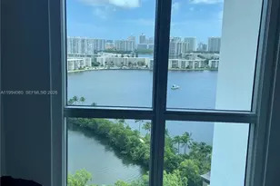 17301 Biscayne Blvd, North Miami Beach, FL 33160 - Photo 11