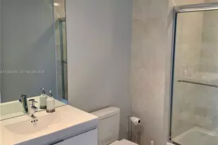 17301 Biscayne Blvd, North Miami Beach, FL 33160 - Photo 19