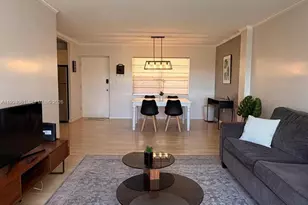 220 Kings Point Dr, Sunny Isles Beach, FL 33160 - Photo 3