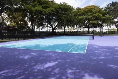 105 Lake Emerald Dr #708, Oakland Park, FL 33309 - Photo 15