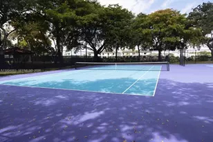 105 Lake Emerald Dr, Oakland Park, FL 33309 - Photo 15