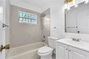 10960 SW 219th St, Miami, FL 33170 - Photo 15