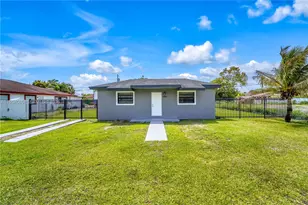 10960 SW 219th St, Miami, FL 33170 - Photo 3