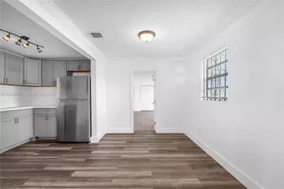 10960 SW 219th Street, Miami, FL 33170 - Photo 7