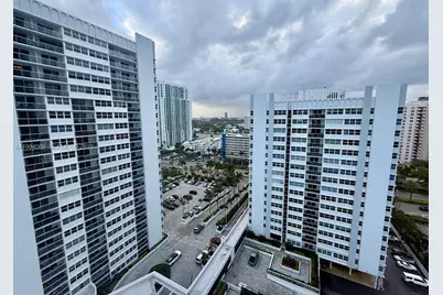 1890 S Ocean Dr #1807, Hallandale Beach, FL 33009 - Photo 35