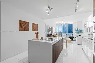 851 NE 1st Ave, Miami, FL 33132 - Photo 11