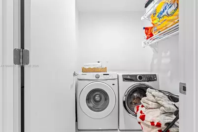 851 NE 1st Ave #1205, Miami, FL 33132 - Photo 21