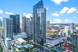 851 NE 1st Ave, Miami, FL 33132 - Photo 39