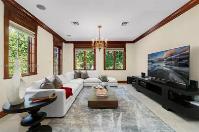 585 Arvida Pkwy, Coral Gables, FL 33156 - Photo 11