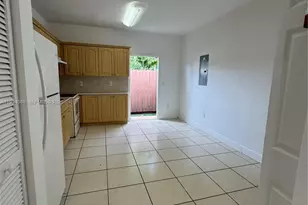 761 NW 24th Ct, Miami, FL 33125 - Photo 11