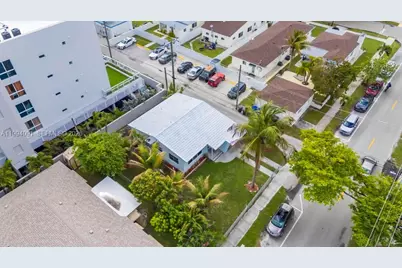 517 S 19th Ave, Hollywood, FL 33020 - Photo 15