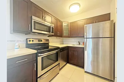 8701 SW 141st St #M7, Palmetto Bay, FL 33176 - Photo 7