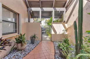 10003 Costa Del Sol Blvd, Doral, FL 33178 - Photo 5