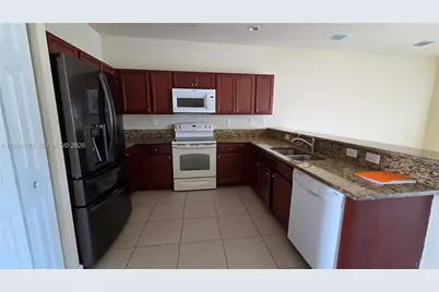 9001 SW 227th St #7, Cutler Bay, FL 33190 - Photo 5