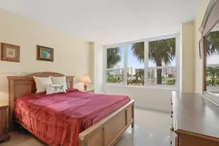 3505 S Ocean Dr, Hollywood, FL 33019 - Photo 15