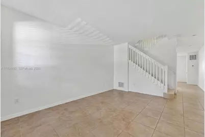 728 NE 34th Ave #0, Homestead, FL 33033 - Photo 3