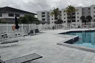 8075 NW 7th St, Miami, FL 33126 - Photo 9