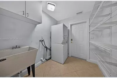 2801 Coral Shores Dr, Fort Lauderdale, FL 33306 - Photo 43