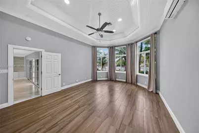 2801 Coral Shores Dr, Fort Lauderdale, FL 33306 - Photo 9